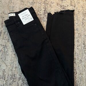 Abercrombie & Fitch High Rise Black Jeans (2L)